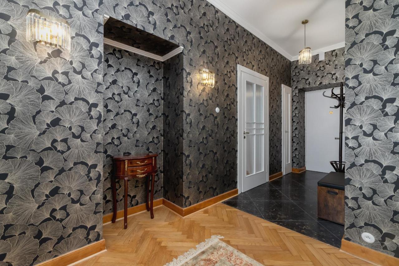 Luxurious & Unique Apartment Mickiewicza Cracow By Renters Prestige Krakau Exterior foto